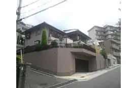 外壁塗装でまるで新築！のリフォーム事例