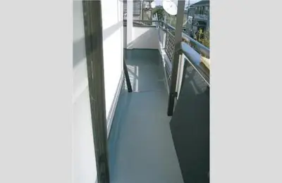 人工芝を撤去して防水を施工のリフォーム事例