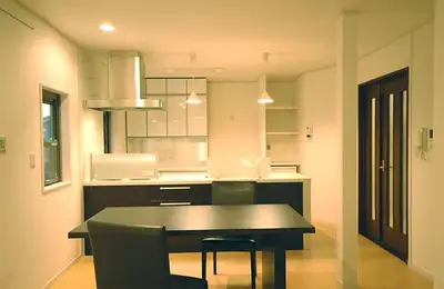 高級家具がなじむシンプルモダン空間のリフォーム事例