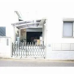 白を基調にした外観