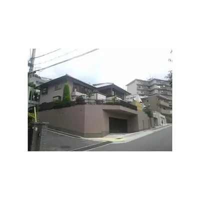 外壁塗装だけで新築のようによみがえり！