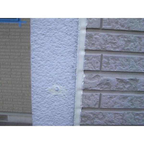 防水目地を全て打ち替えた窯業サイディングの外壁塗装