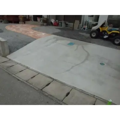 アプローチを車椅子仕様に