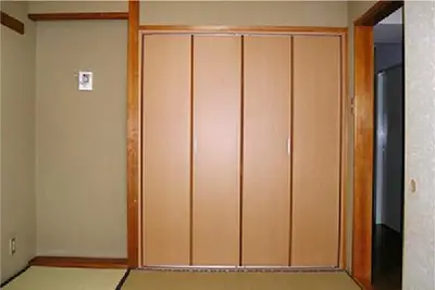 開閉しやすい収納扉のリフォーム事例