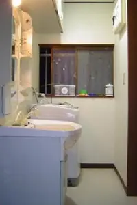 明るく使いやすいサニタリーのリフォーム事例