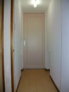 ２つの家をつなぐ廊下のリフォーム事例