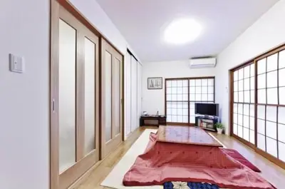 それぞれのライフスタイルに合う、モダンな二世帯住宅に変身