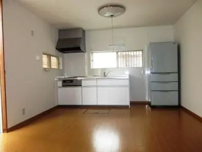 明るく広々とした開放的な家