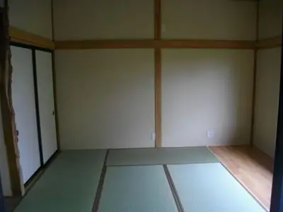 シロアリ被害のあった和室の床をリフォーム！