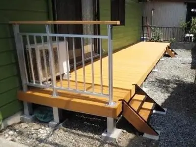 キレイが長続きするウッドデッキで快適な暮らしを