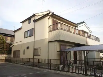 ツートーンでお洒落な外観