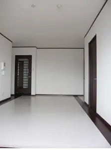 表装"前衛的"デザイニングリノベーション