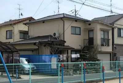 落ちついた雰囲気の外観
