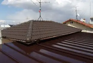 落ちついた雰囲気の外観