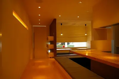 収納力もある明るくシンプルな店内に