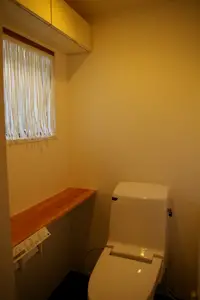 収納力もある明るくシンプルな店内に