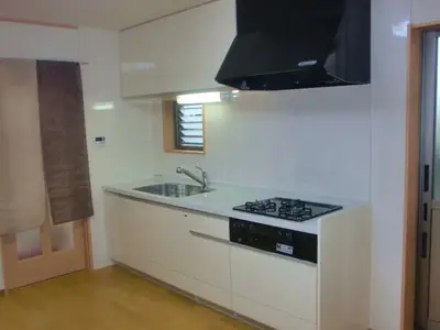 喫茶店から住居スペースにリフォーム