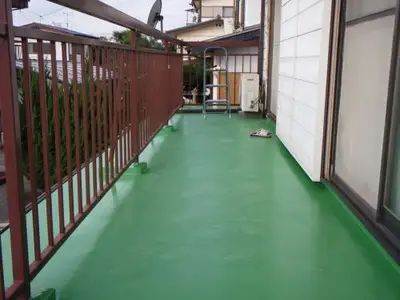 塗装と修繕で新築のような外観に