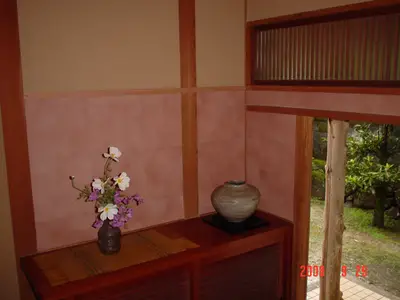玄関を華やかにイメージチェンジ