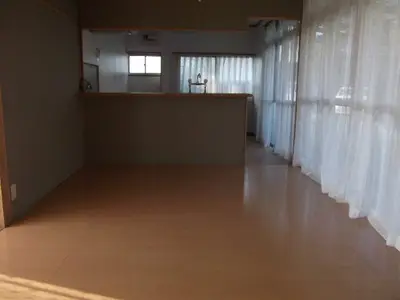 収益物件の床メンテナンス