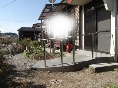 スロープ＆手すり設置で安心してお出かけ