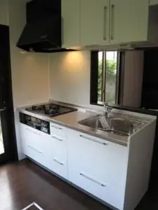 落ち着きのある住まいに全面リフォーム