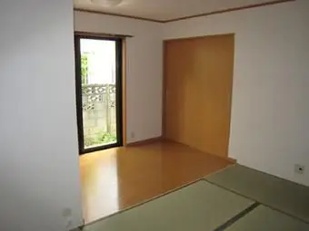 落ち着きのある住まいに全面リフォーム