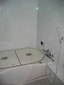 お手入れらくらくなバスルームに変身