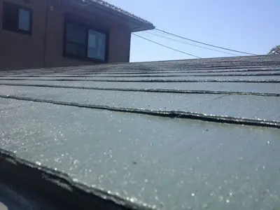 屋根塗装でしっかり雨漏り対策