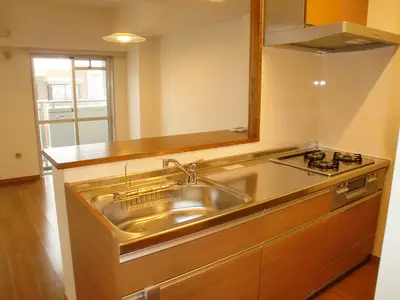 3部屋を広いLDKへ・水廻り全交換