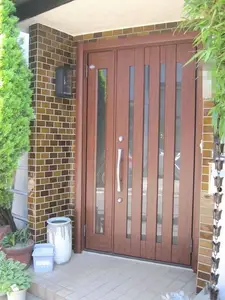 ドア一つでこんなにイメージが違うんです♪