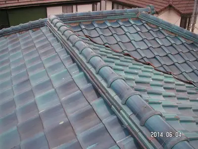 地震対策で屋根を軽量の瓦に交換