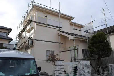 外壁・屋根遮熱塗装が６８万円で塗装出来ます。