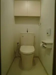 半日でトイレリフォーム