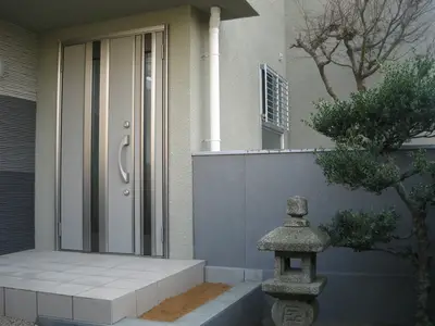 蘇った家