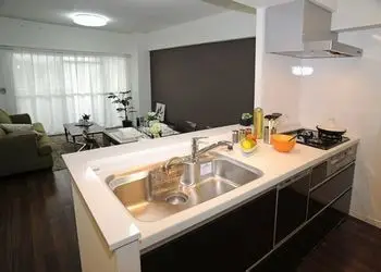 玄関を開けると今までとは別世界