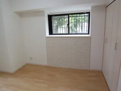 薄暗いイメージを明るい部屋にリフォームしました