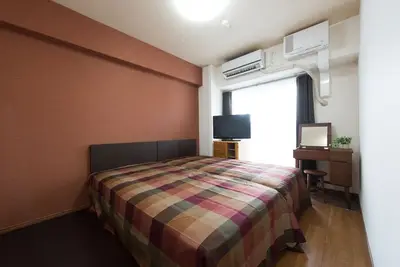 シックで落ち着いた色合いに〜ご夫婦二人のマンション全面改装