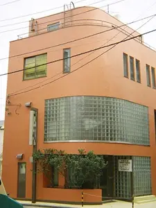 東京都選定新材料・新工法「スーパ－シ－ルド」による外壁工事