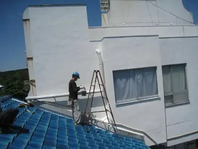 下地の木工事・板金工事による瓦復旧で雨漏り解消