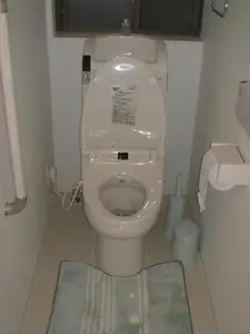 店舗を夫婦が健康で暮らせるLDKへ