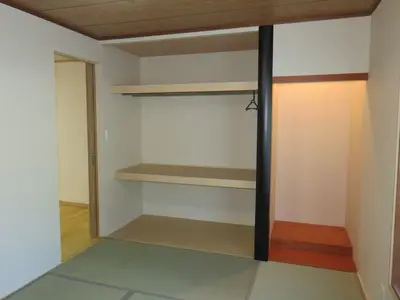 天然赤松フローリングと水回りリフォーム