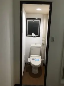 ウォシュレット便座を取り付けトイレ全面改装！