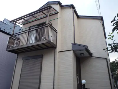 外壁塗装(多彩色吹付)・屋根塗装(遮熱)