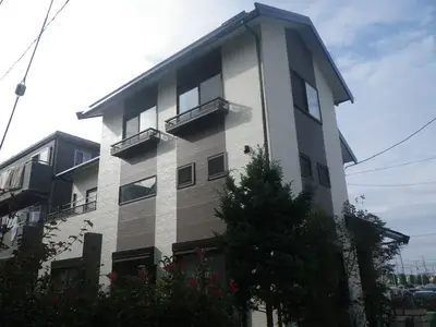 外壁塗装(多彩色吹付)・屋根塗装(遮熱)