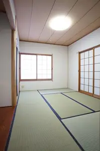 壁と畳と障子を綺麗にするだけでこんなにも輝く和室