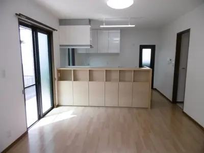 明るいキッチンに変身