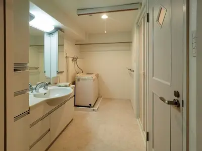 アンティーク調の家具が映える家に