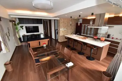 16帖から23帖の広々リビングに変身。週末はホームパーティー！