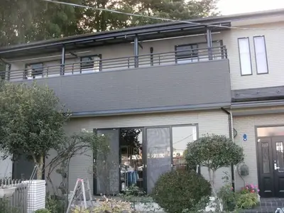 将来のメンテナンスを見据えた塗装・テラス取付